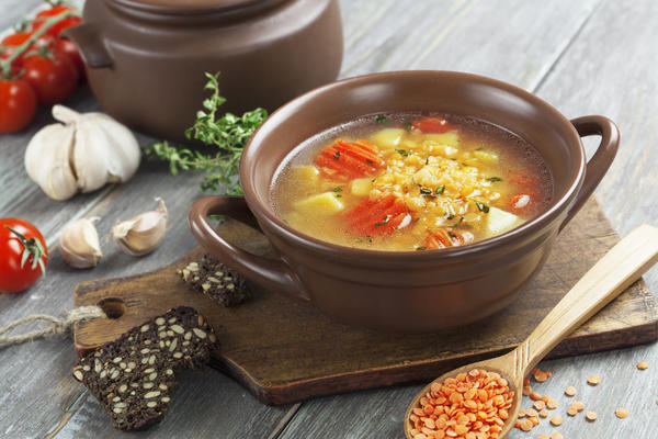 Чечевичный суп с овощами
