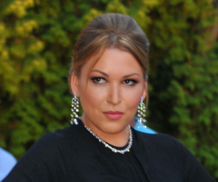 Ирина Дубцова набрала вес и не фотографируется в полный рост