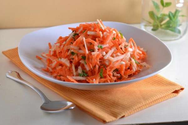 Салат из моркови и яблока - можно ли морковь на ночь при похудении