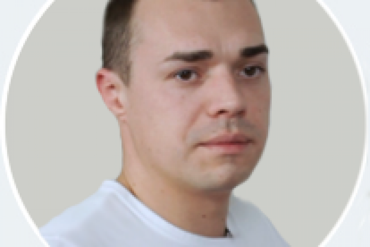 Дмитрий Ермолаев, массажист-мануолог, клиника «Реформа».png