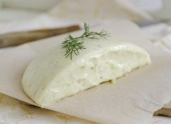 обезжиренный белый сыр