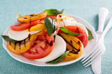 Grilled Peach Caprese Salad with Mozzarella and Tomato - Weight Loss Resources